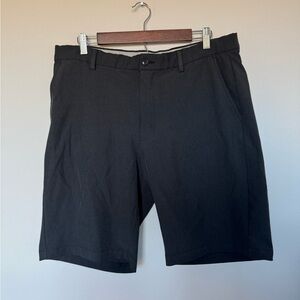 Greg Norman Collection Black Shorts